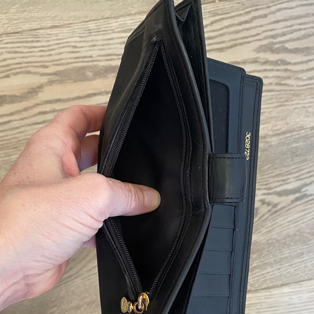 Designer Wallet Vintage Classic Black Leather Wallet – Authenticity Unverified - Picture 9 of 9
